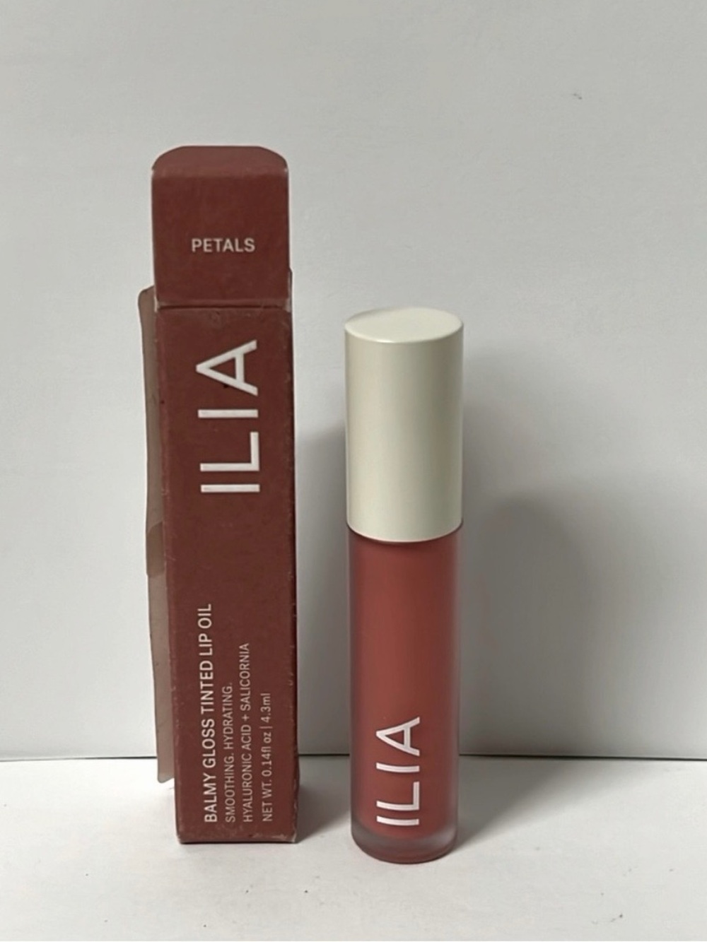 ILIA Petals Balmy Gloss Tinted Lip Oil - Petals (Warm Rose)